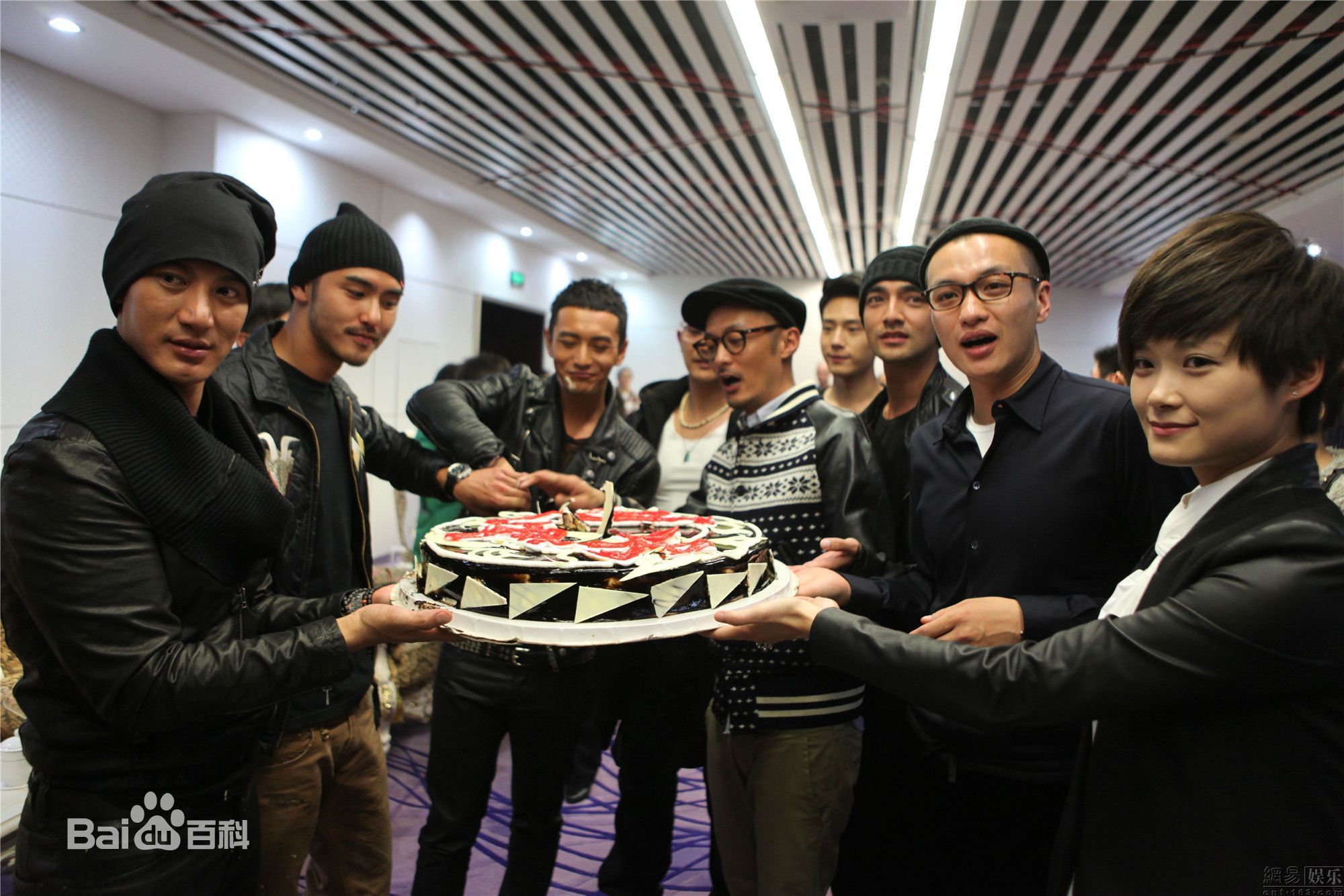 http://www.fjsenfa.cn/pics/star/pic/c22b9381c84cc2150ee6bef2c7e51ced.jpg
