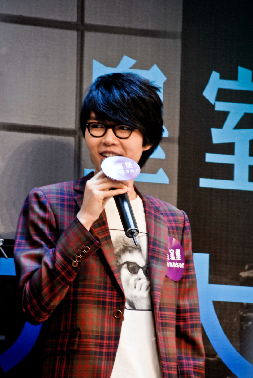 http://www.fjsenfa.cn/pics/star/pic/c2da0b35abd9cd58756efbaabe638592.jpg