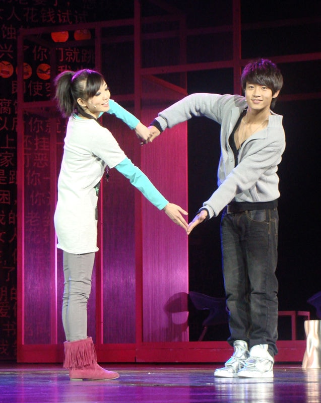 http://www.fjsenfa.cn/pics/star/pic/ca2af4bf7f3749839cff15cf47a2e667.jpg