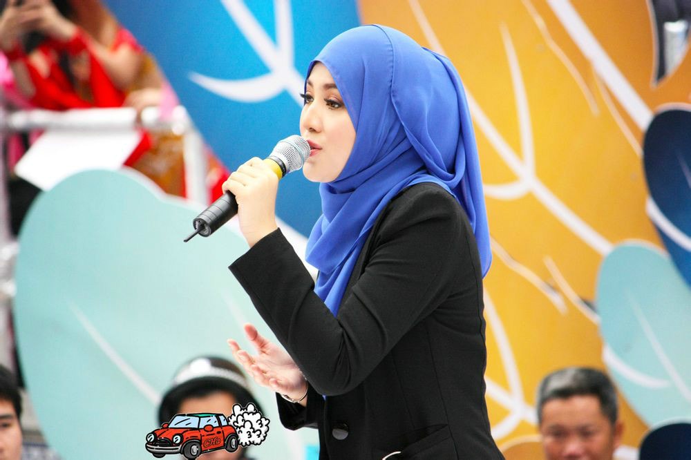 http://www.fjsenfa.cn/pics/star/pic/cc82daa7a0a7d4d557082d470d2a770d.jpg