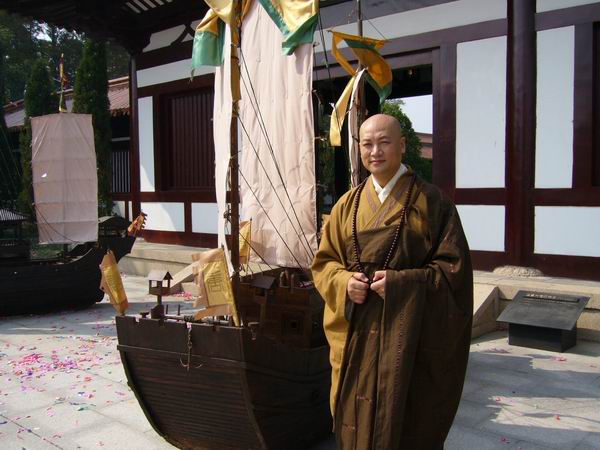 http://www.fjsenfa.cn/pics/star/pic/ce53cea894d3482b98bd6d2bb083de1a.jpg