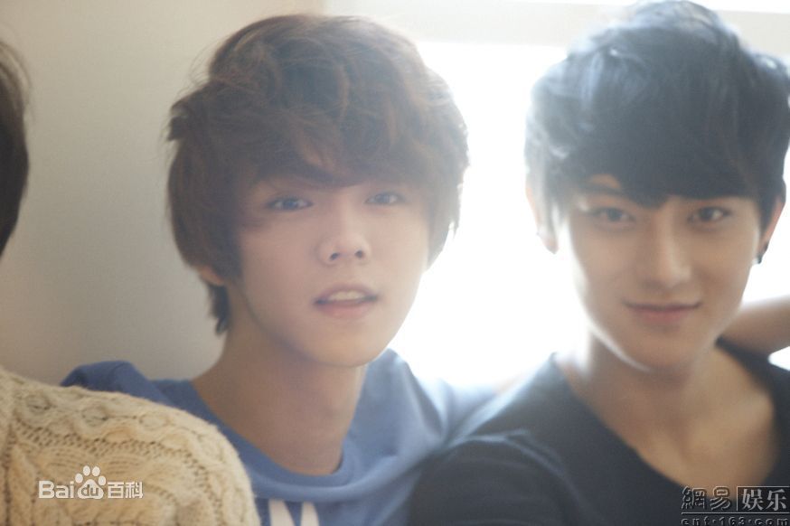 http://www.fjsenfa.cn/pics/star/pic/cf935310189adb0186ead5d57f7f423b.jpg
