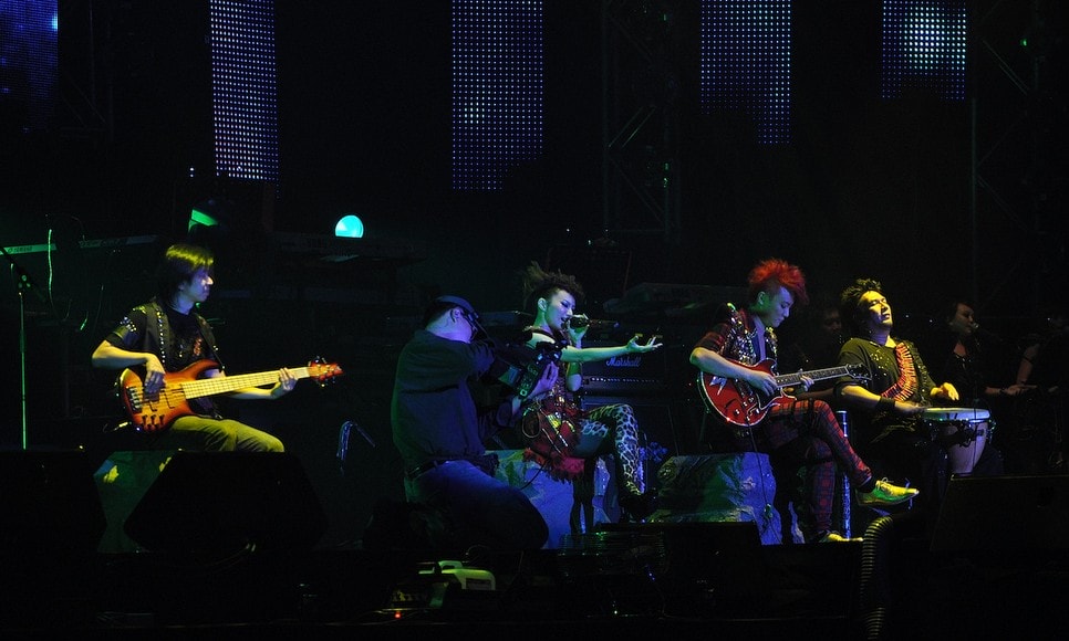 http://www.fjsenfa.cn/pics/star/pic/d025/10c8f2a8945cd7194a1b8f57ff68.jpg