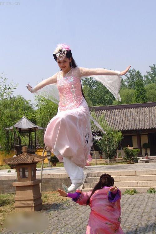 http://www.fjsenfa.cn/pics/star/pic/e36f7add61a8e492d8e6bfd924b2bb01.jpg