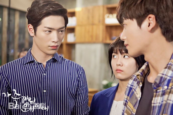 http://www.fjsenfa.cn/pics/star/pic/e499c5ab2371eddbdb7bf6a343370dd8.jpg