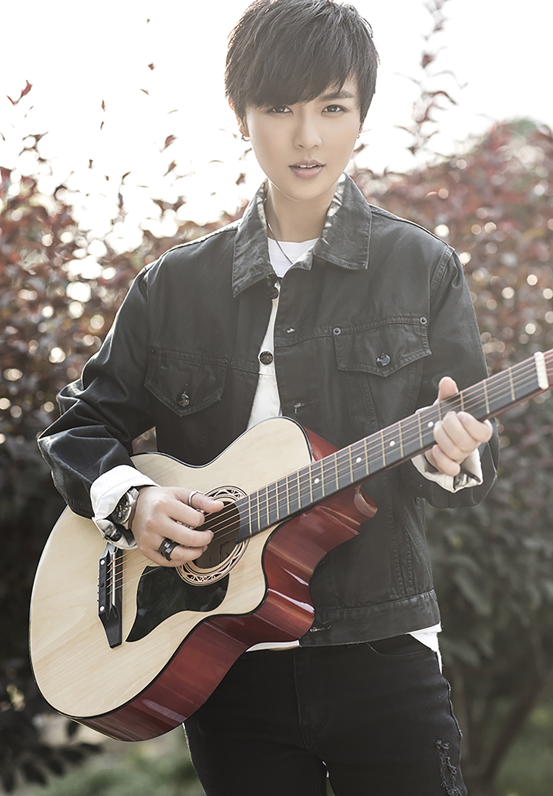 http://www.fjsenfa.cn/pics/star/pic/e5f07772944937796845bf52b0e283ec.jpg