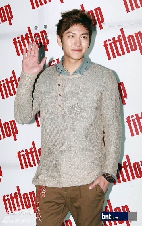http://www.fjsenfa.cn/pics/star/pic/e6ca3611d031565c2df9c37cfe5e25b9.jpg