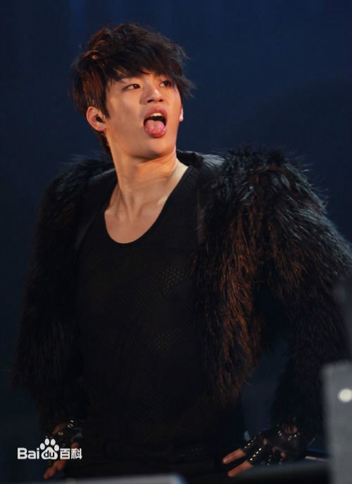 http://www.fjsenfa.cn/pics/star/pic/e78f7b9c9e9344e1014481be9ebfb0bb.jpg