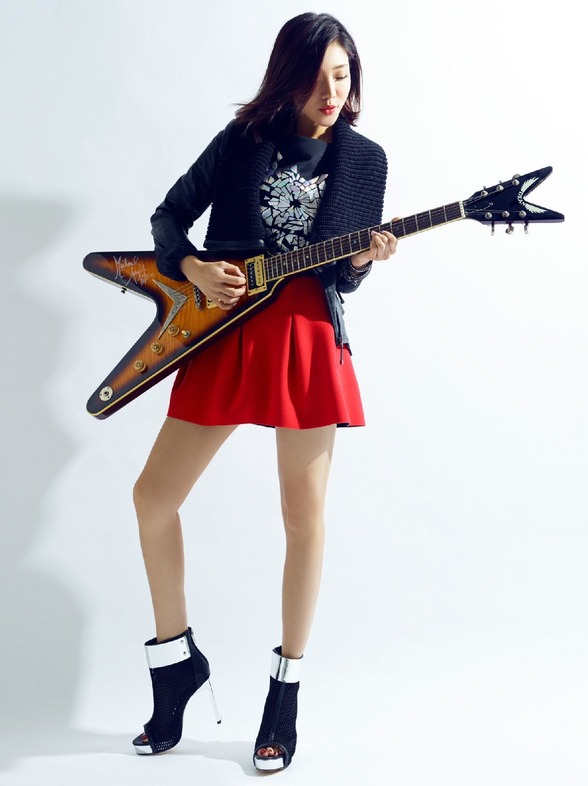 http://www.fjsenfa.cn/pics/star/pic/e93d555f376cf36dd2355c5acd2d074a.jpg