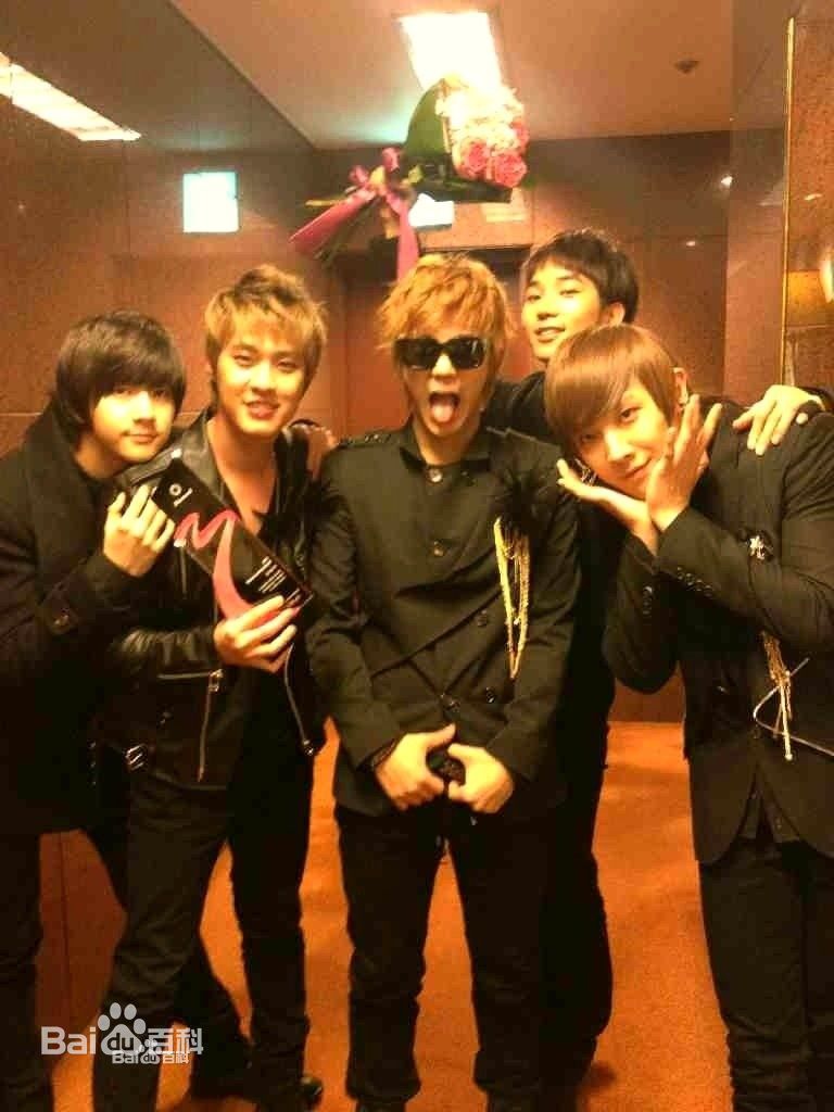 http://www.fjsenfa.cn/pics/star/pic/ecf798b08cce0d24d8eb2ba789c6a45a.jpg