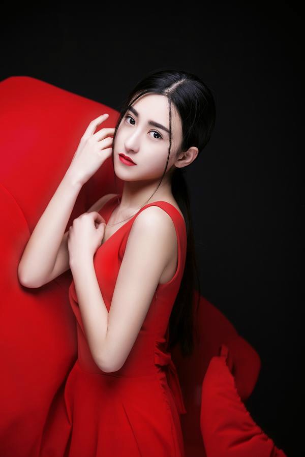 http://www.fjsenfa.cn/pics/star/pic/ee38811b8eda06207f3bb406b40ff42e.jpg
