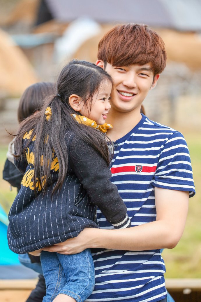 http://www.fjsenfa.cn/pics/star/pic/ef88867fbc8f0c65831d3b7b785efeb9.jpg