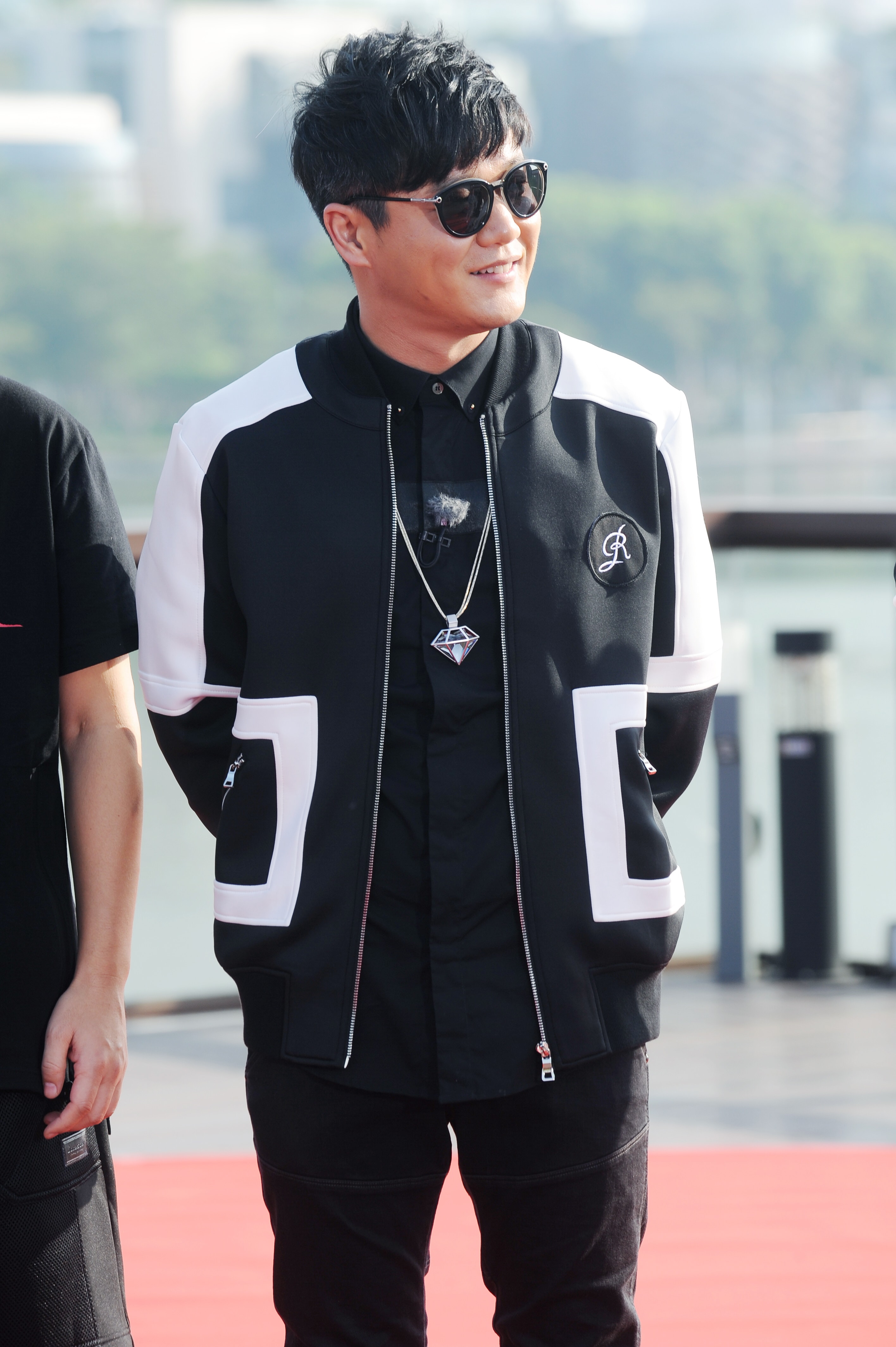 http://www.fjsenfa.cn/pics/star/pic/f166a0b42d4fb01d6539f283e8c5ed5f.jpg