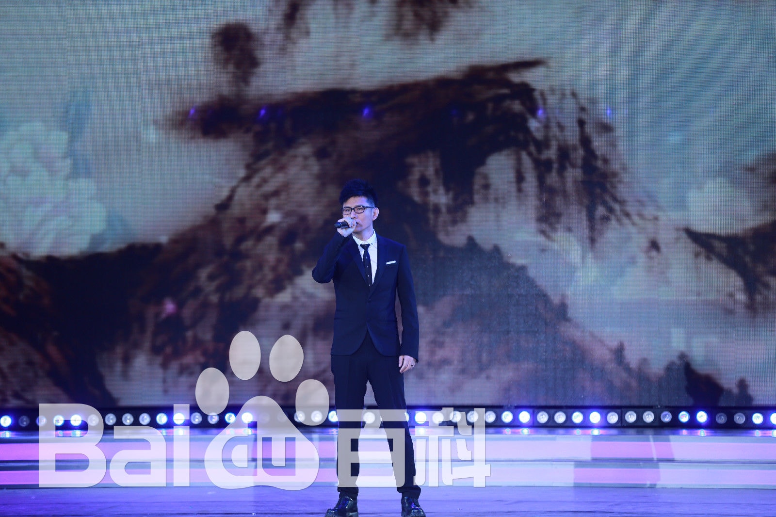 http://www.fjsenfa.cn/pics/star/pic/f5b26ec3244031601fc2b6721486ea4e.jpg