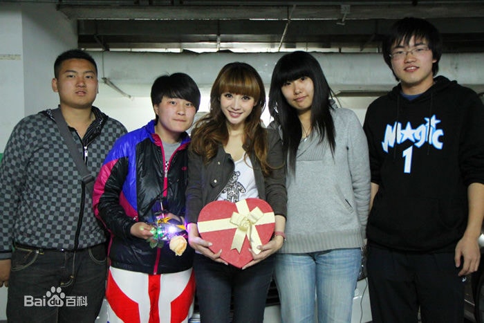 http://www.fjsenfa.cn/pics/star/pic/f5b7d11cff9371ac41d7ca9ea4705714.jpg