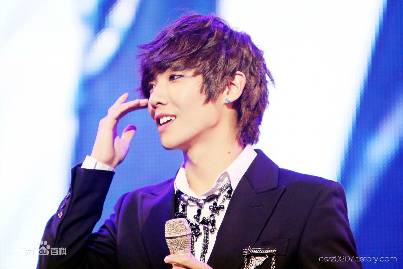 http://www.fjsenfa.cn/pics/star/pic/f71100336b9b787f6a853c5e0186cbbd.jpg