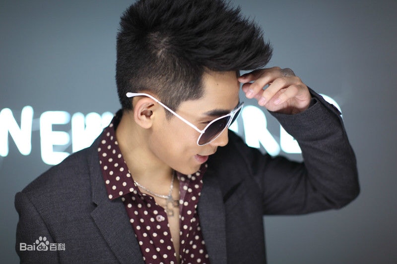 http://www.fjsenfa.cn/pics/star/pic/f8e792f38a5f0709deac23f56a6715c4.jpg