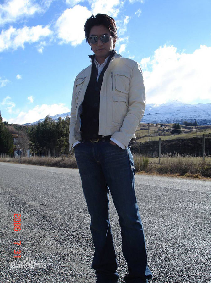 http://www.fjsenfa.cn/pics/star/pic/f9b491322fd55964adb3fd97e07f84d4.jpg