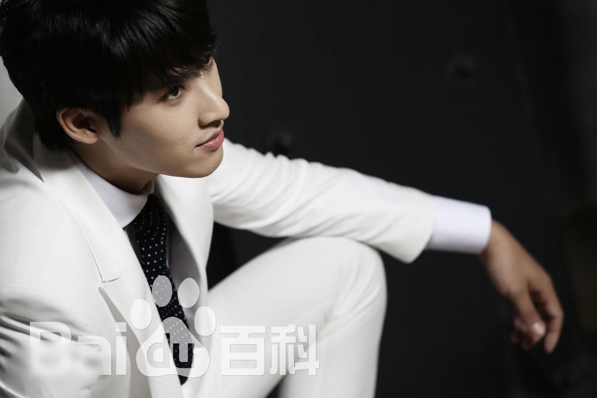 http://www.fjsenfa.cn/pics/star/pic/fc2f6a45aeee573fb3a3cf66d1559934.jpg