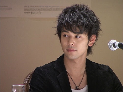 http://www.fjsenfa.cn/pics/star/pic/fc5e/689bd06ed8b50aee261200d323a5.jpg