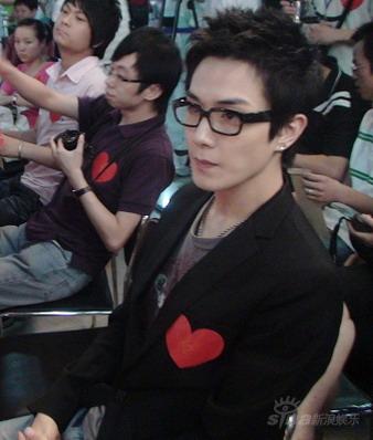 http://www.fjsenfa.cn/pics/star/pic/fe8a6852f67744e41ed30f2bb3306ca8.jpg